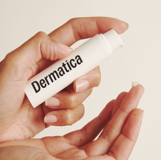 Pump treatment out of Dermatica bottle