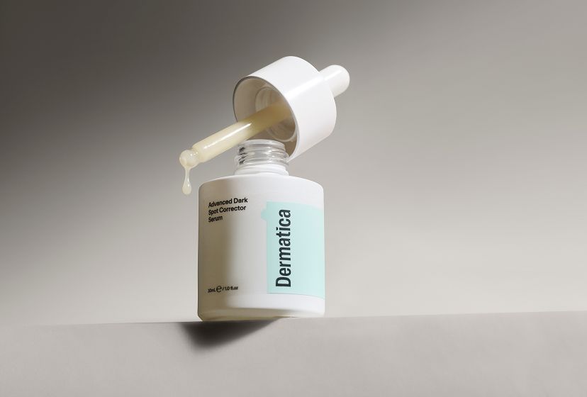 Dark spots serum bottle with pipette applicator